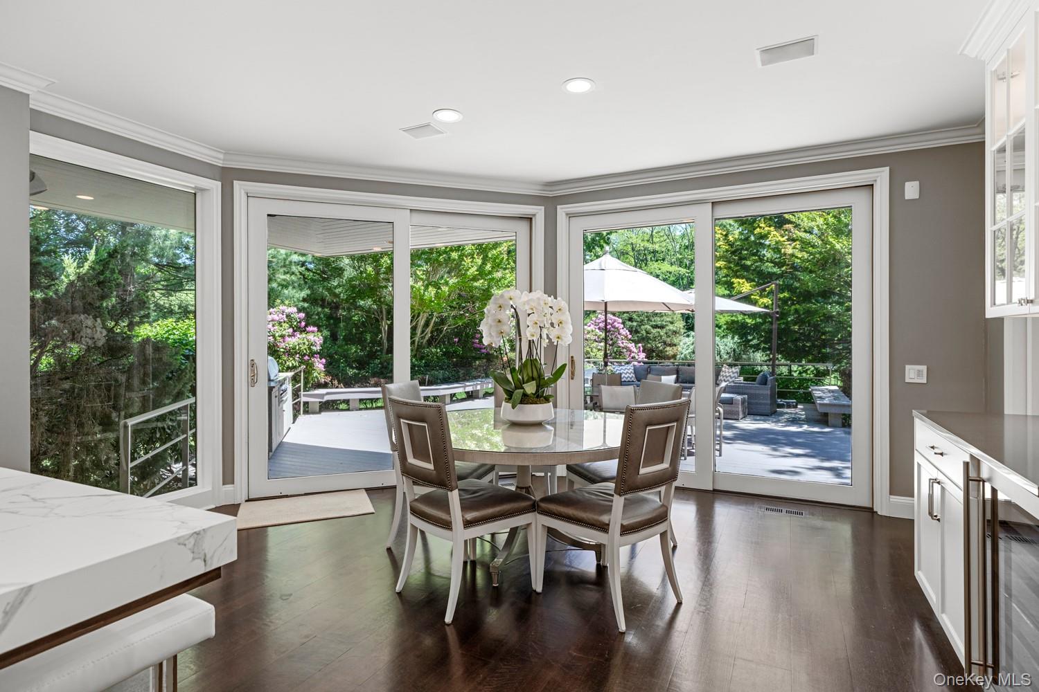 5 Coachmans Court