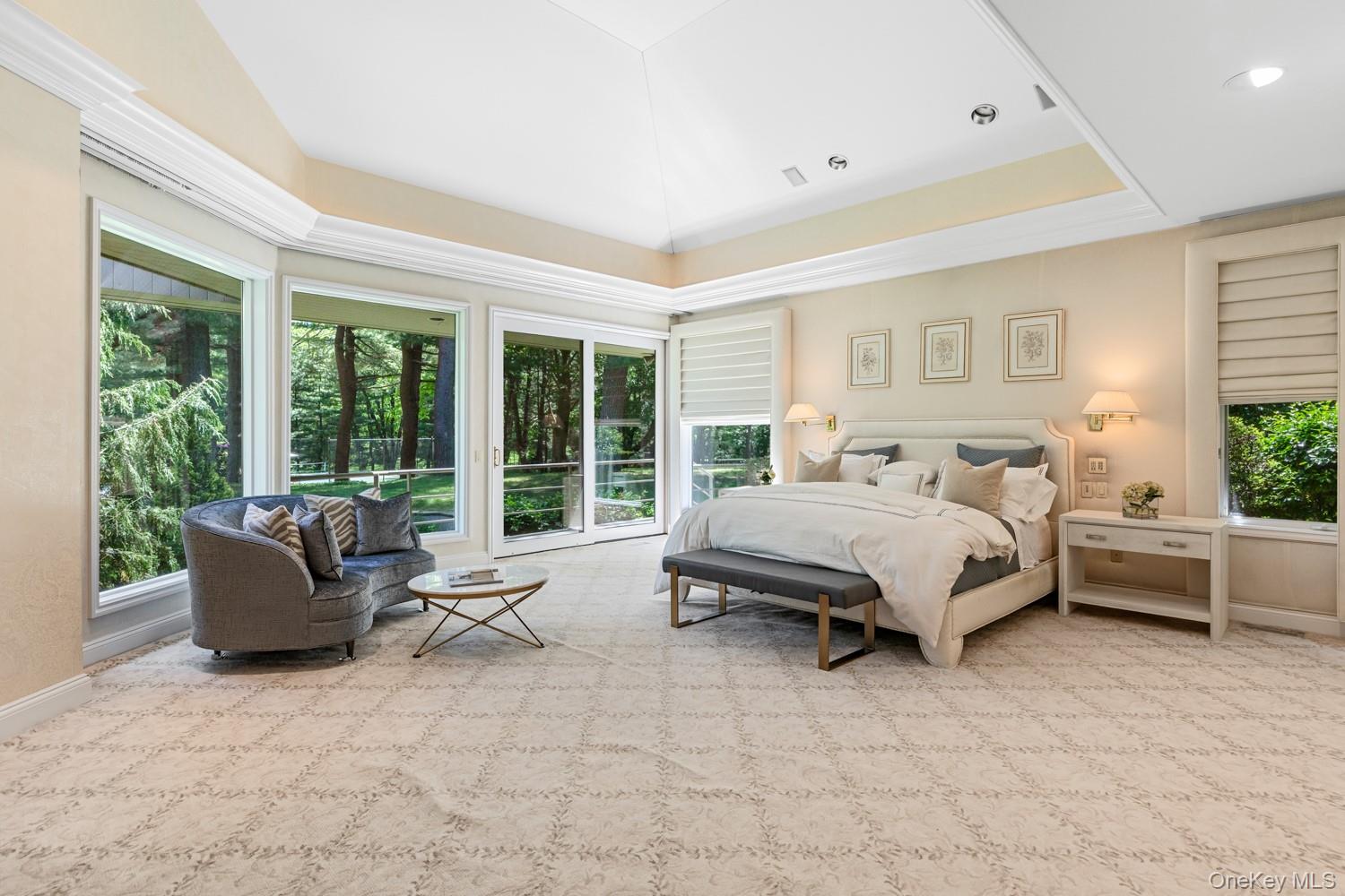 5 Coachmans Court