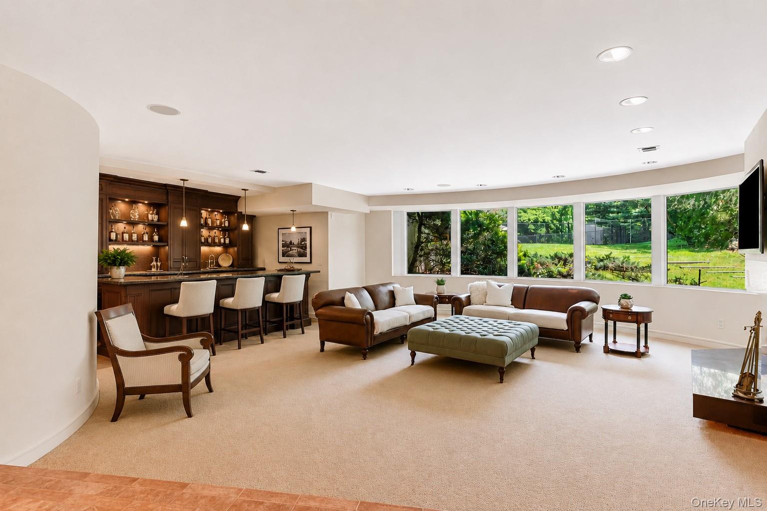 5 Coachmans Court