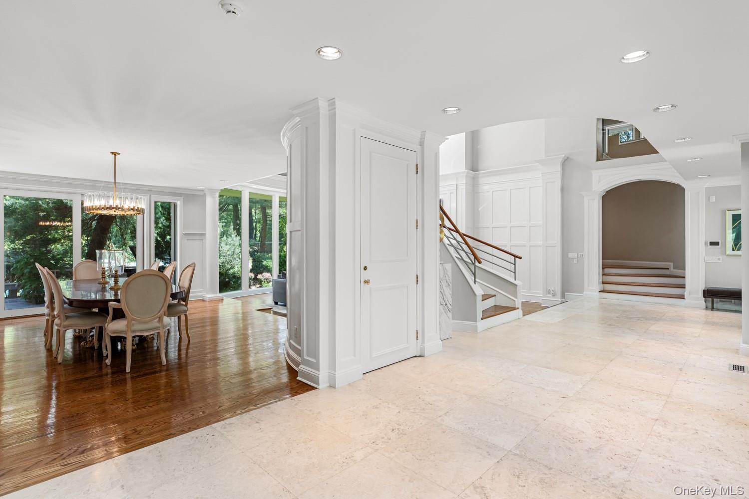 5 Coachmans Court