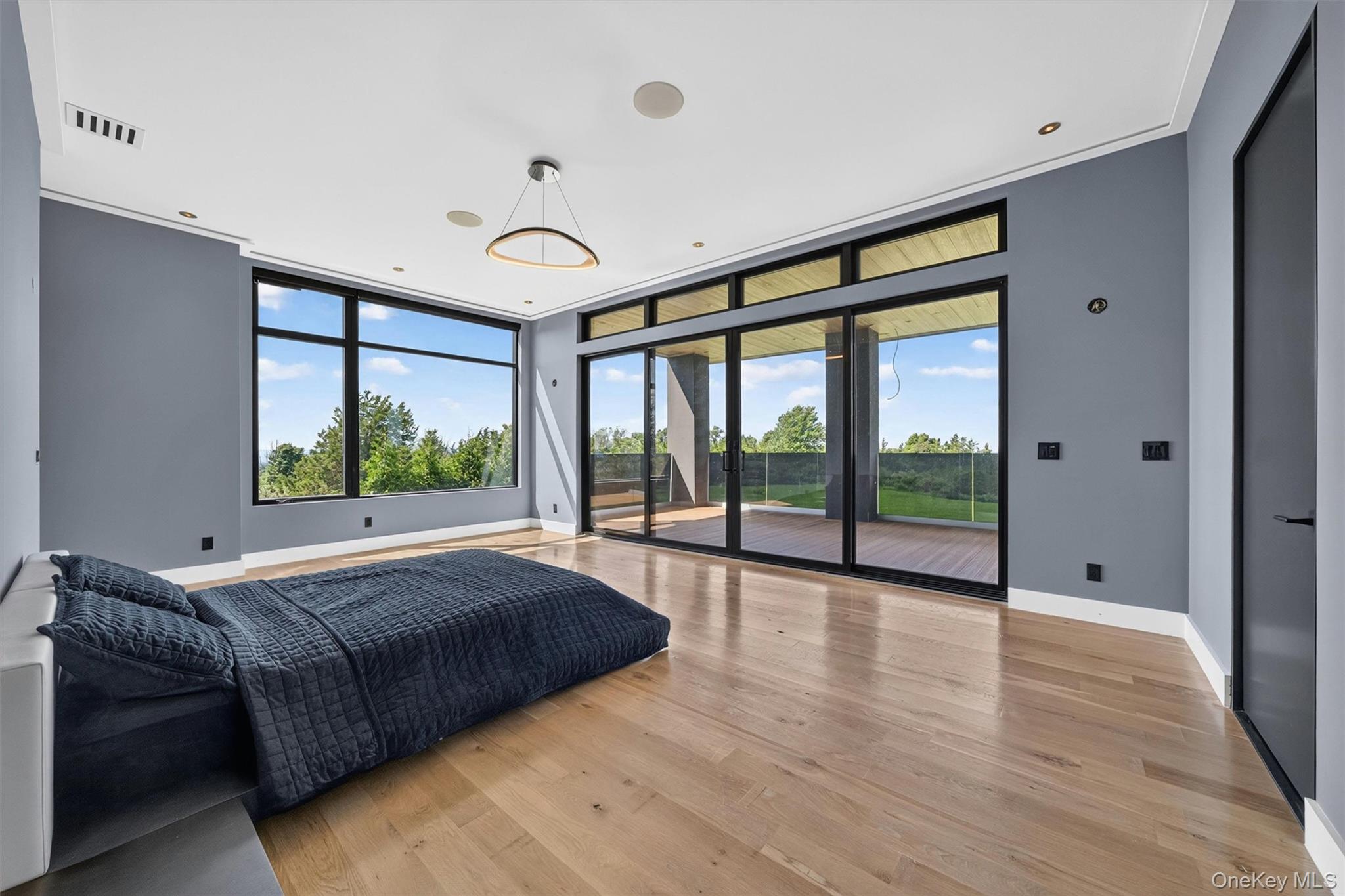 30 High Ridge Road