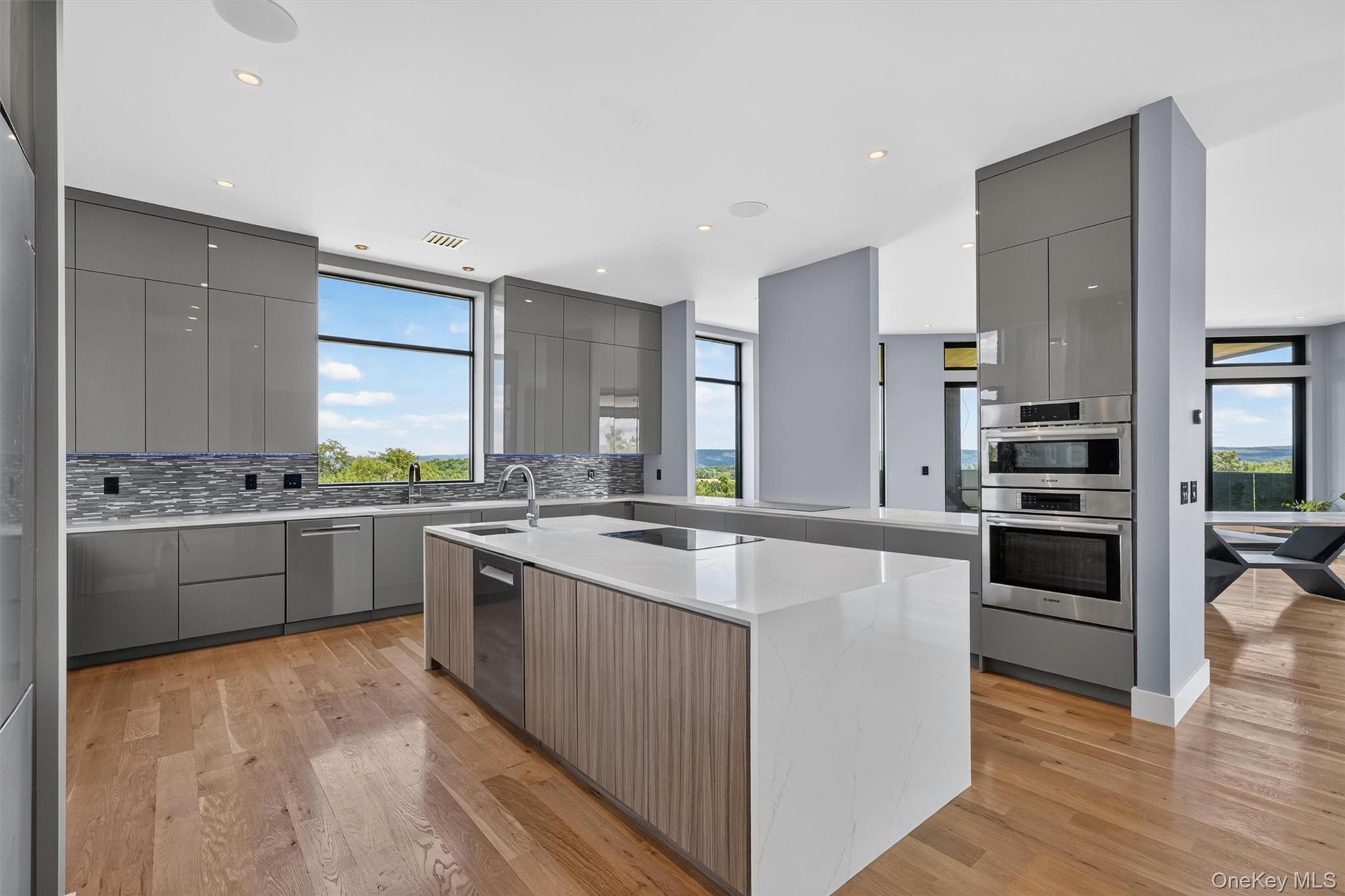 30 High Ridge Road