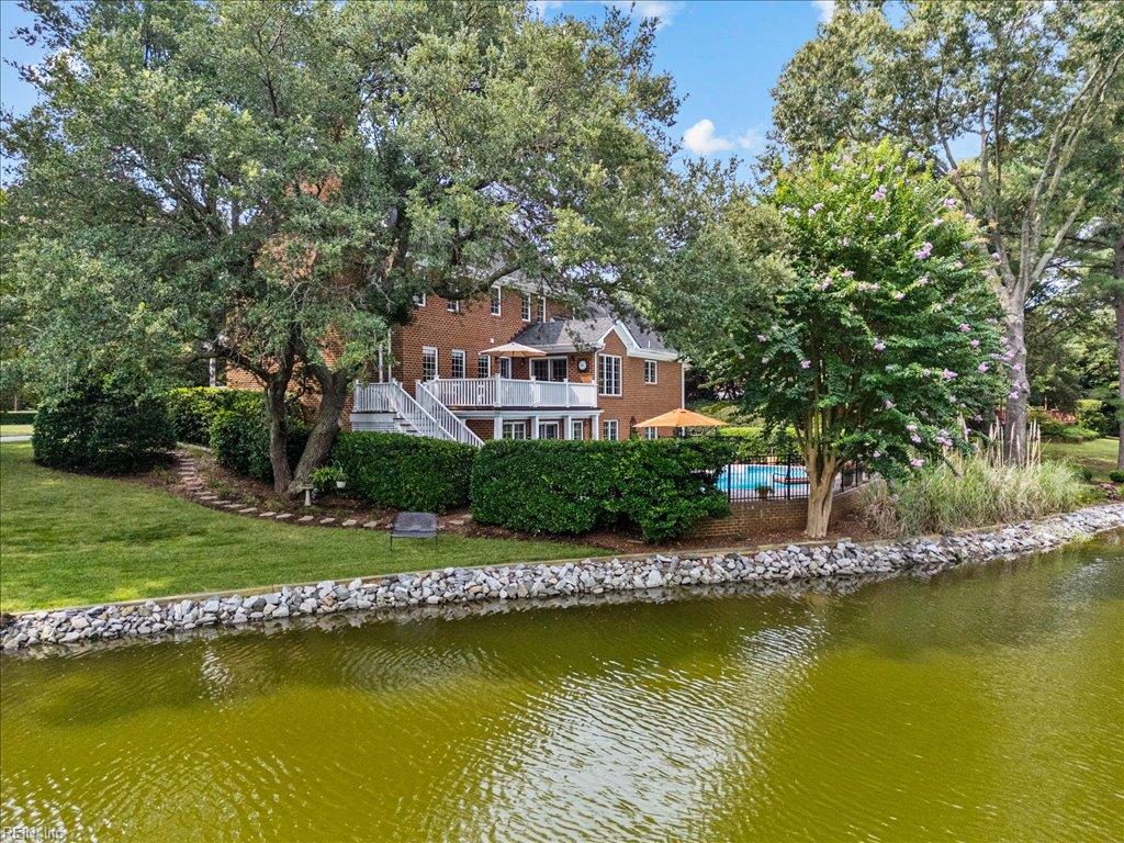 1744 Green Hill Rd