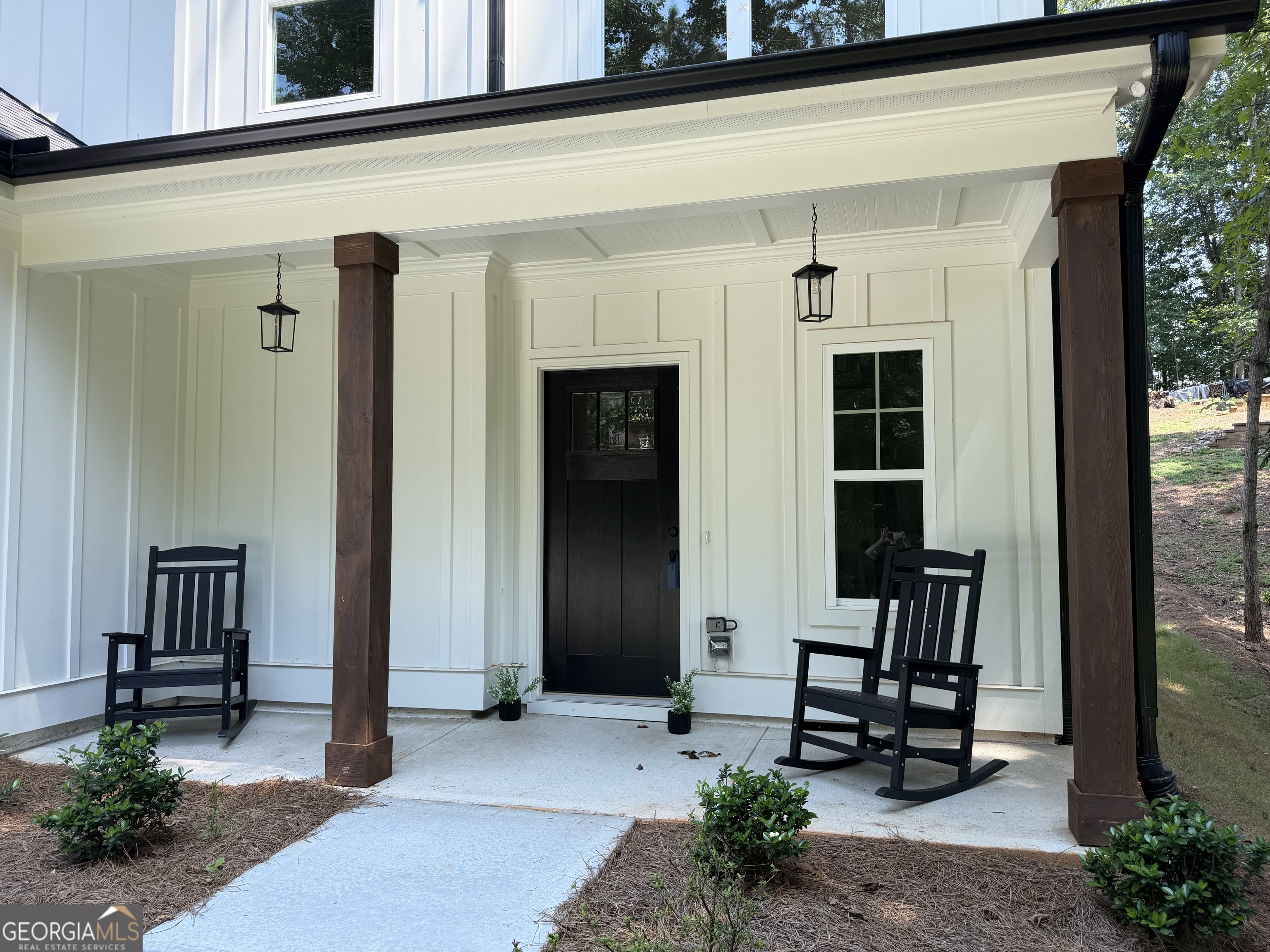 3035 Hamilton Road