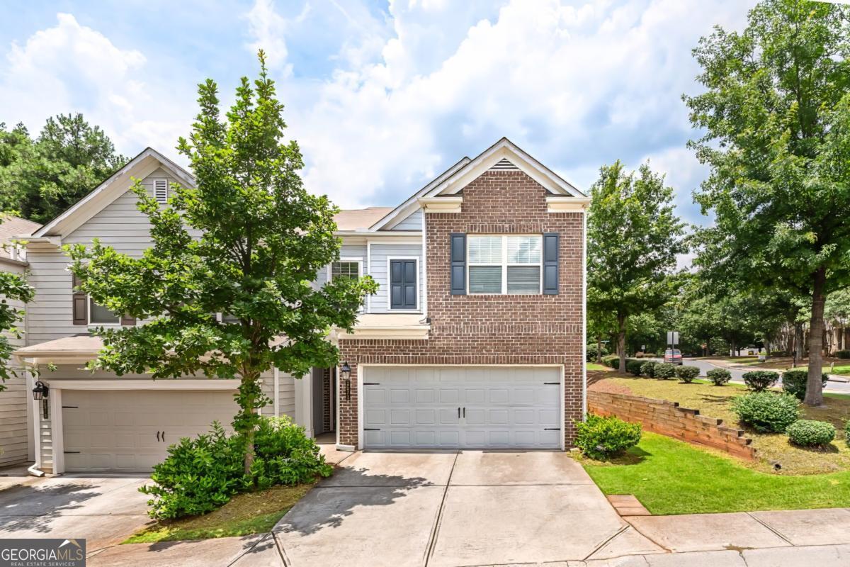 2573 Parkwood Cove Drive