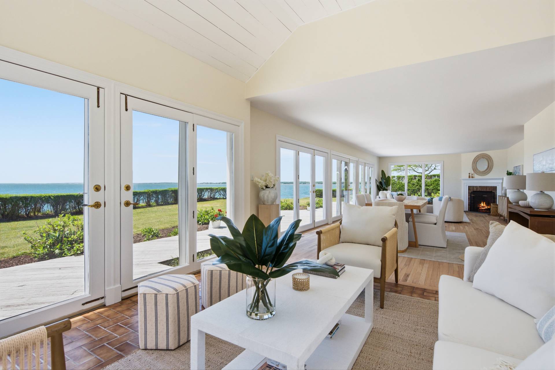 90 Peconic Ave