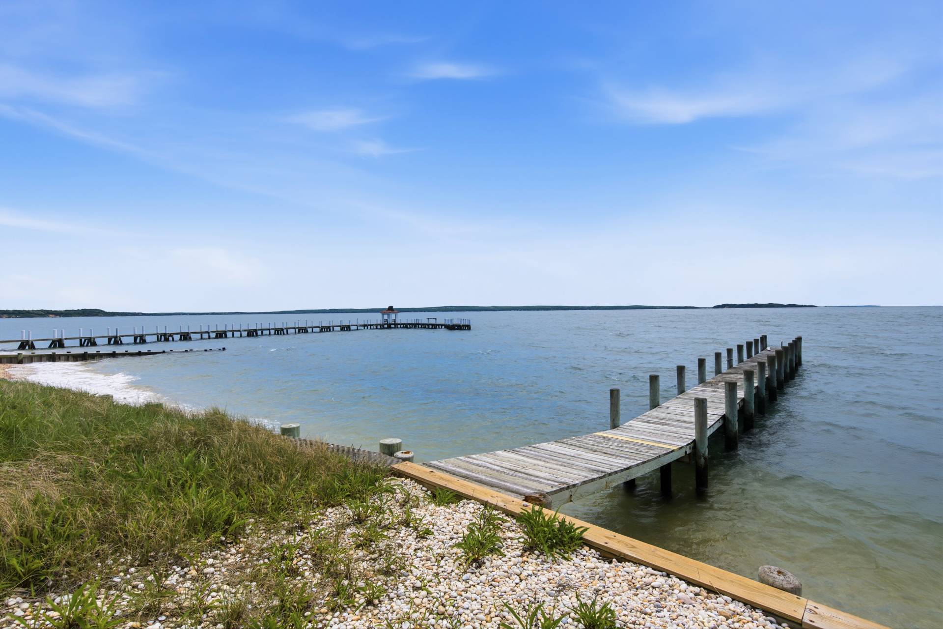 90 Peconic Ave