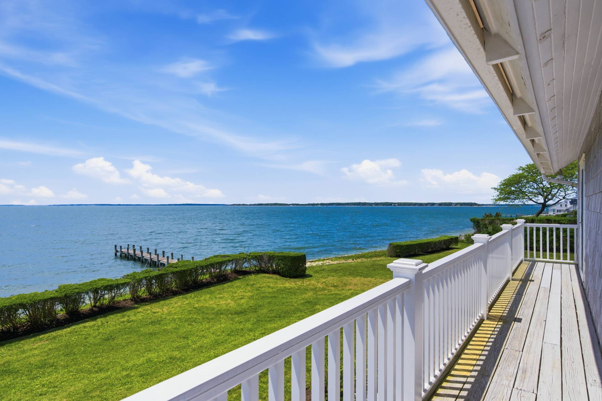 90 Peconic Ave