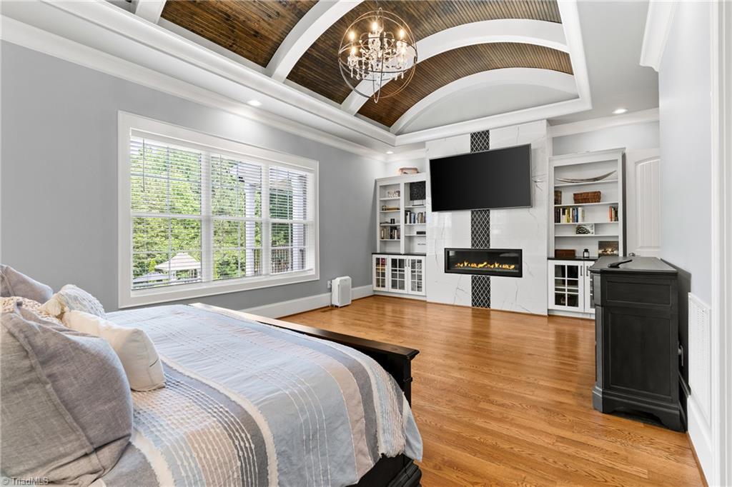 6323 Nesting Way