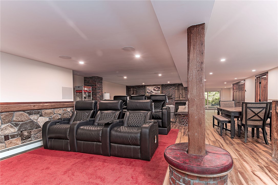 14 Woodlake Drive