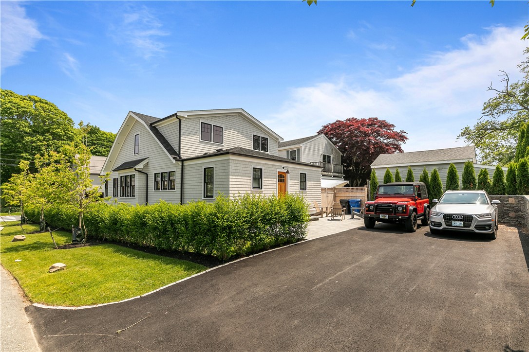 109 Carroll Avenue
