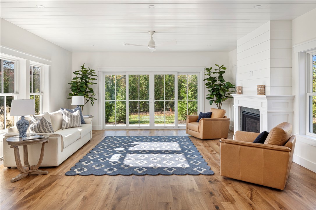 1 Knowlton Court