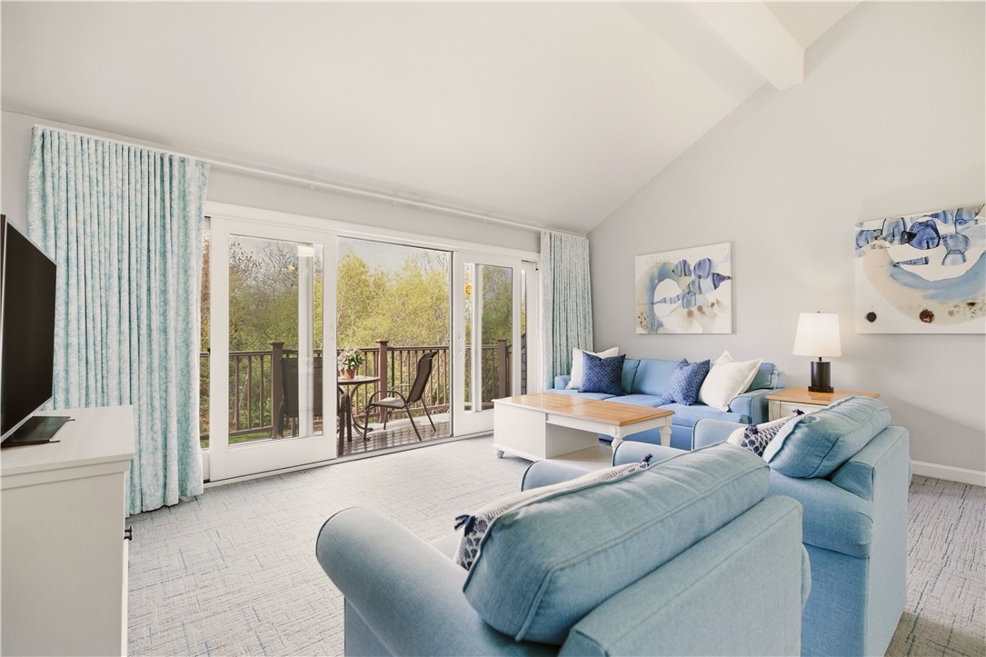 150 Bay View Drive 3