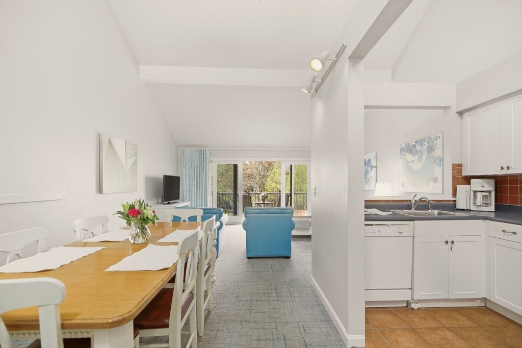 150 Bay View Drive 3