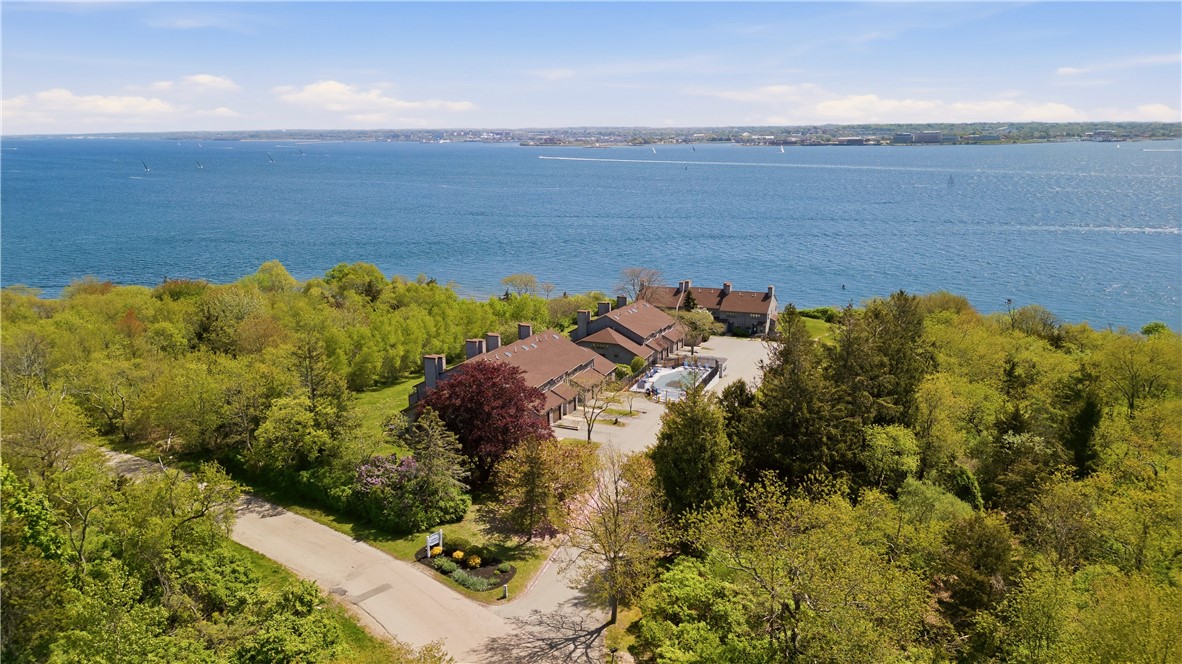 150 Bay View Drive 5