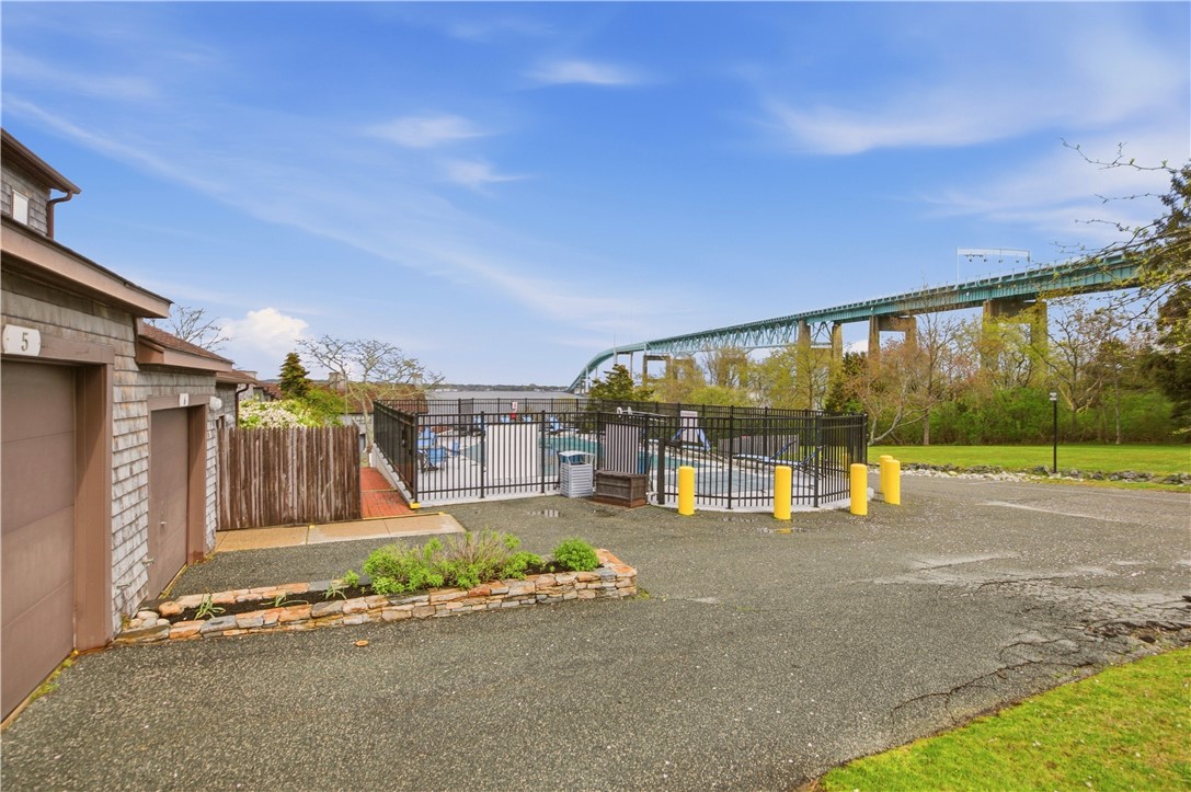 150 Bay View Drive 9
