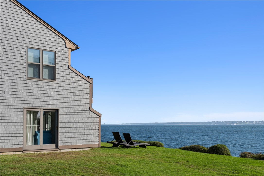150 Bay View Drive 15
