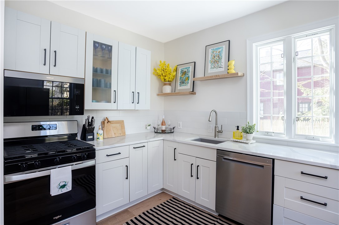 4 Gladding Court