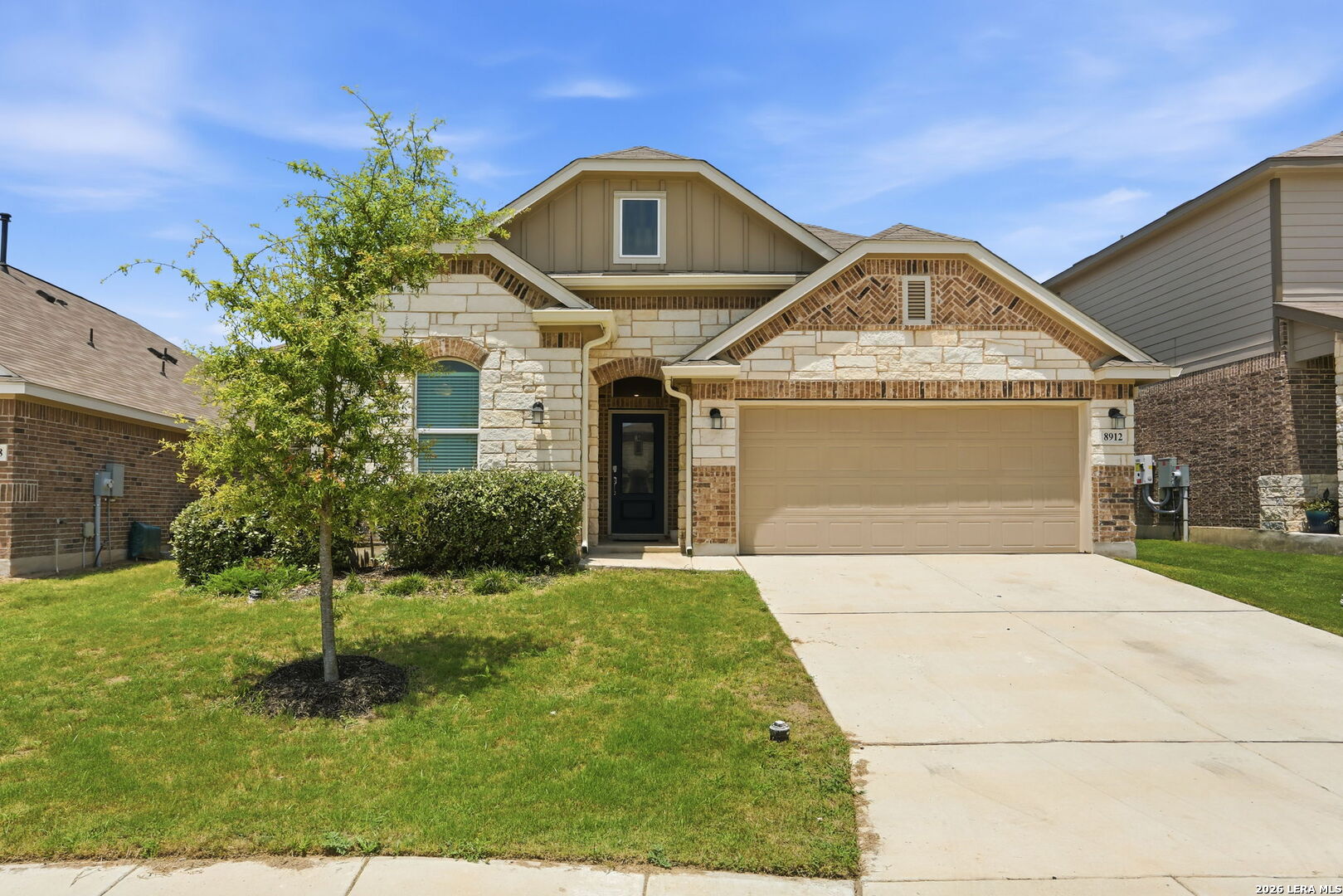 8912 Luciano Ridge