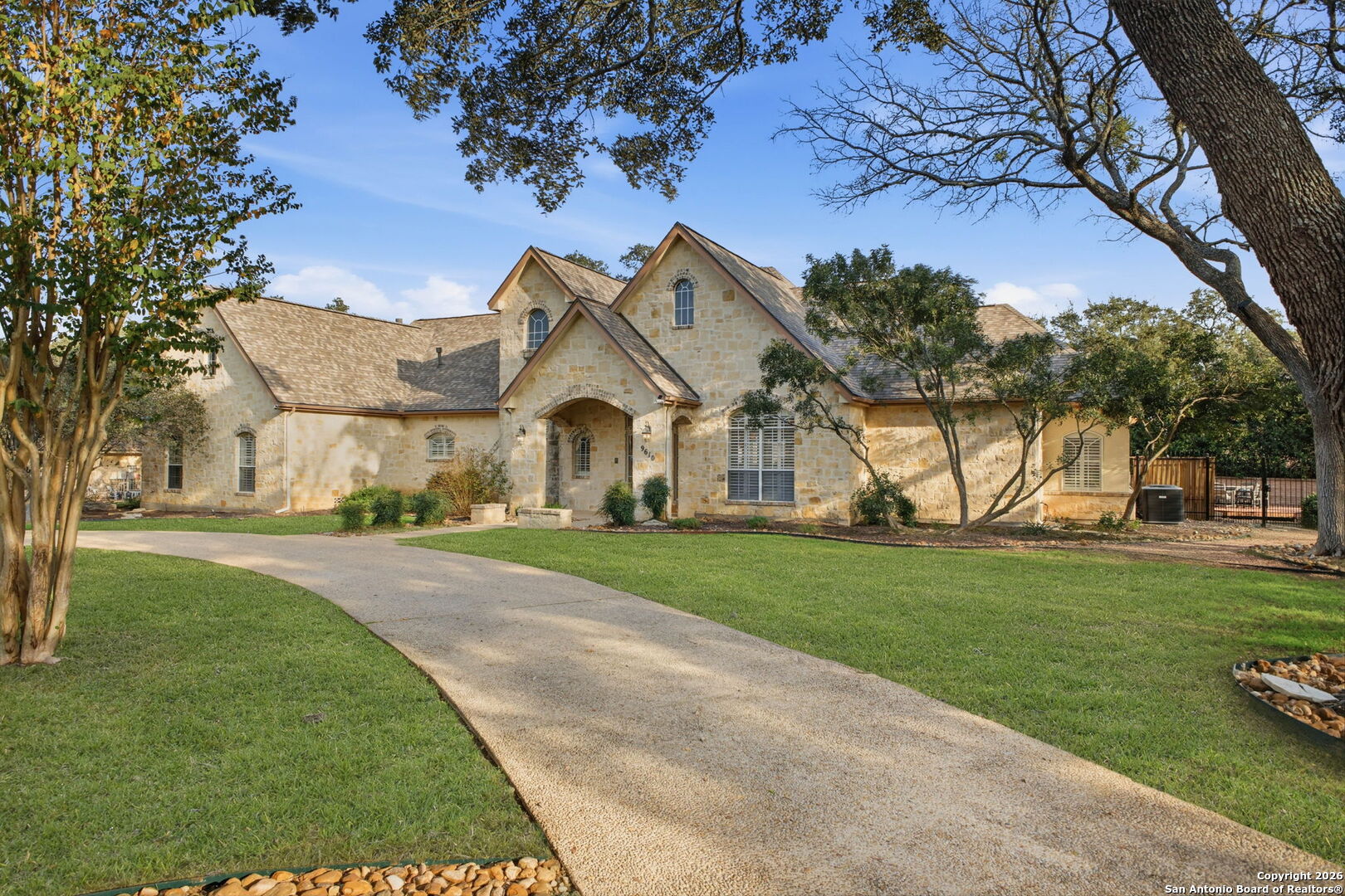 9610 Trophy Oaks