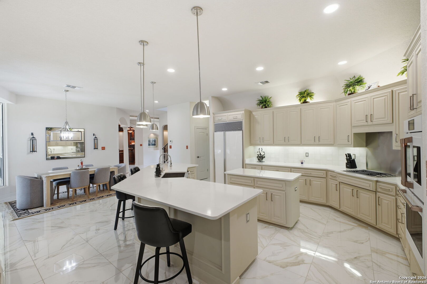 9610 Trophy Oaks