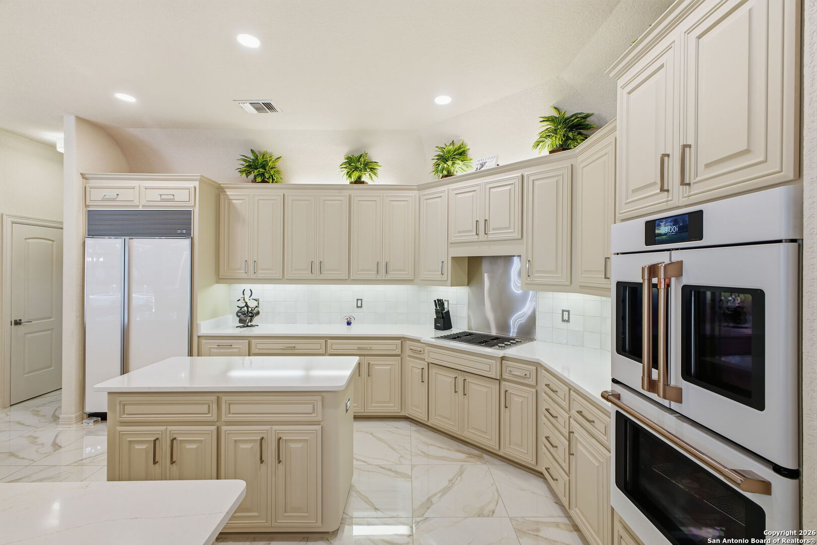 9610 Trophy Oaks