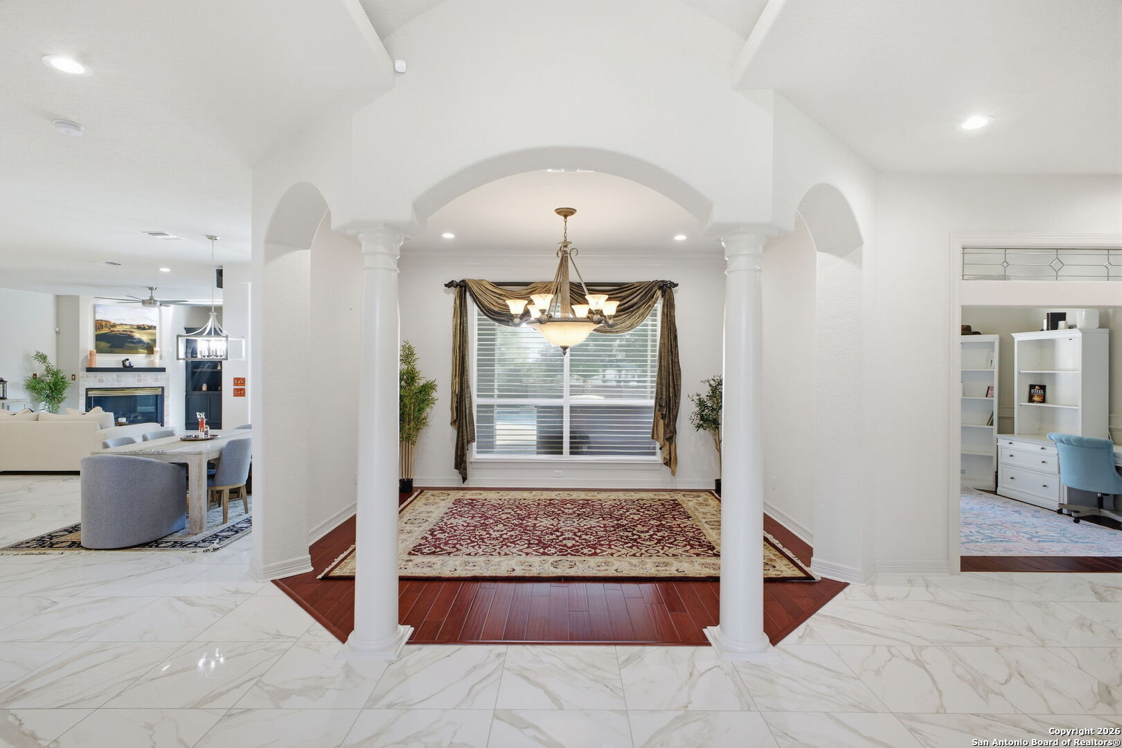 9610 Trophy Oaks