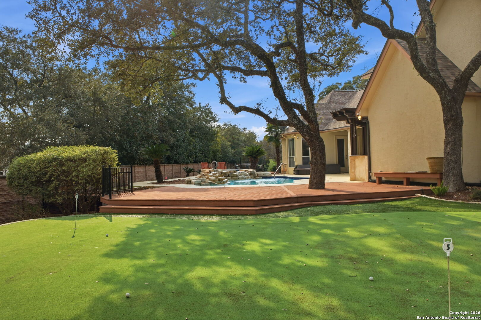 9610 Trophy Oaks