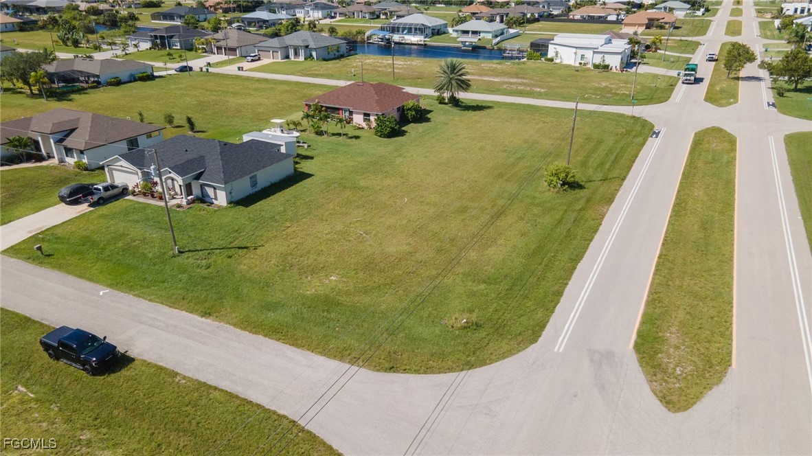 1054 NW 33rd PL