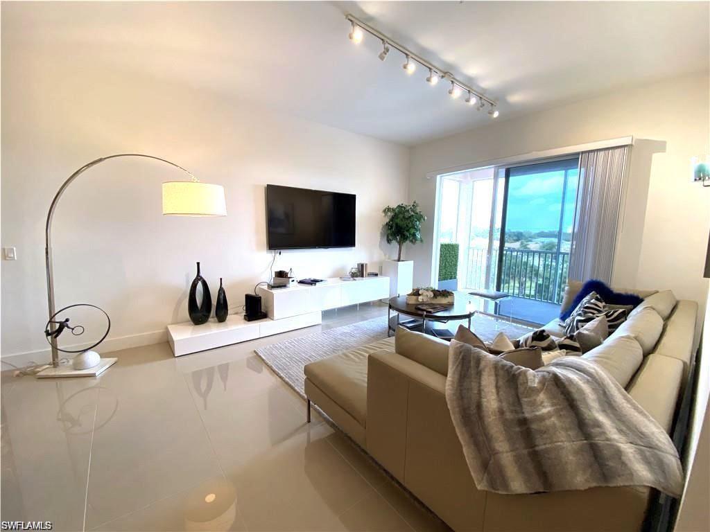 26600 Rosewood Point DR # 207 Unit: B-207