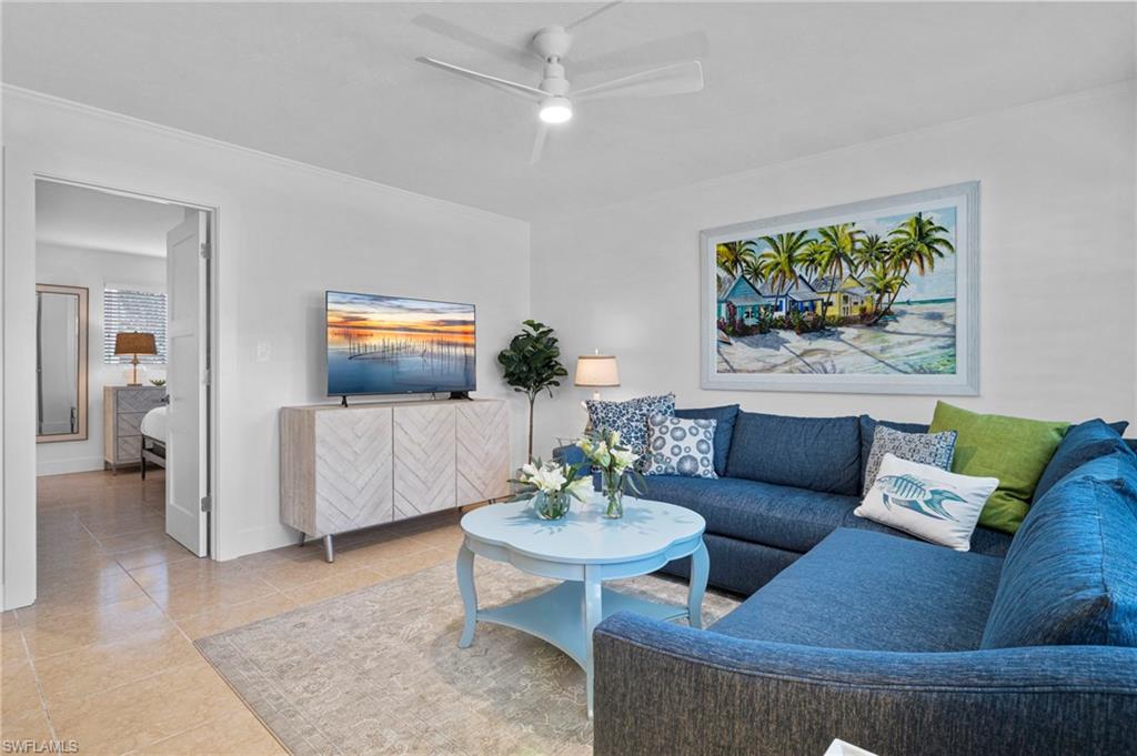975 9th AVE S # 7 Unit: #7