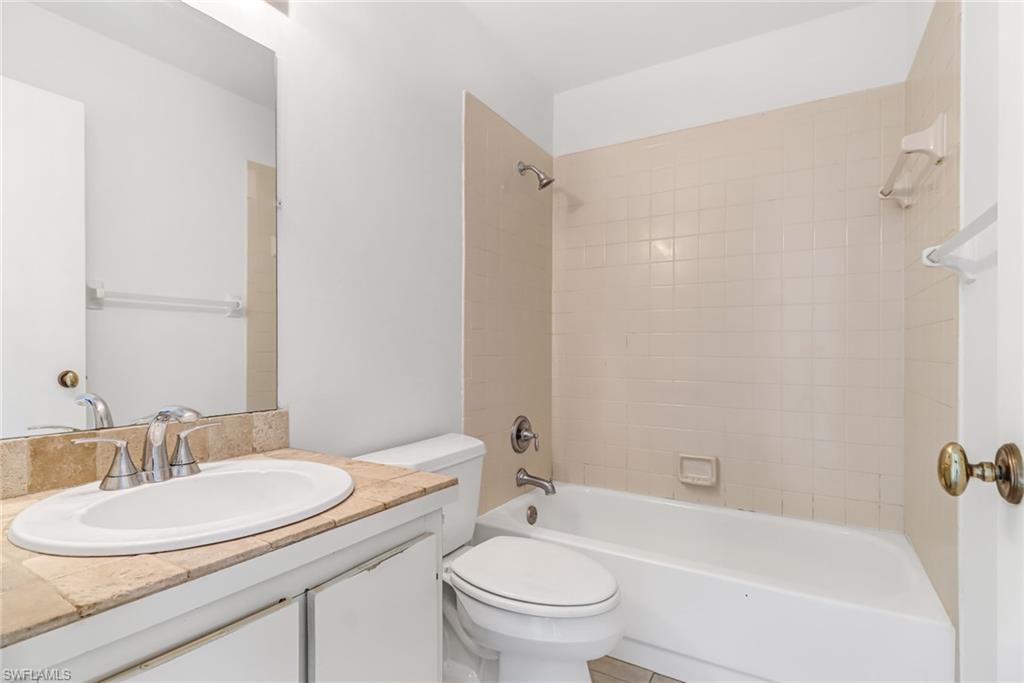 2666 Kings Lake BLVD # 202 Unit: 7-202
