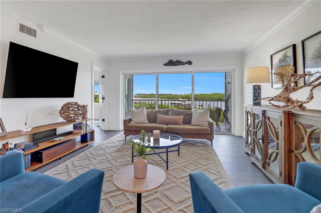 309 Goodlette-Frank RD S # 304A