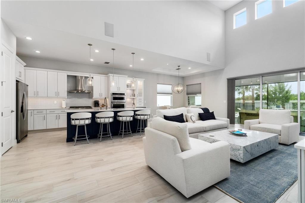 9256 Cayman DR
