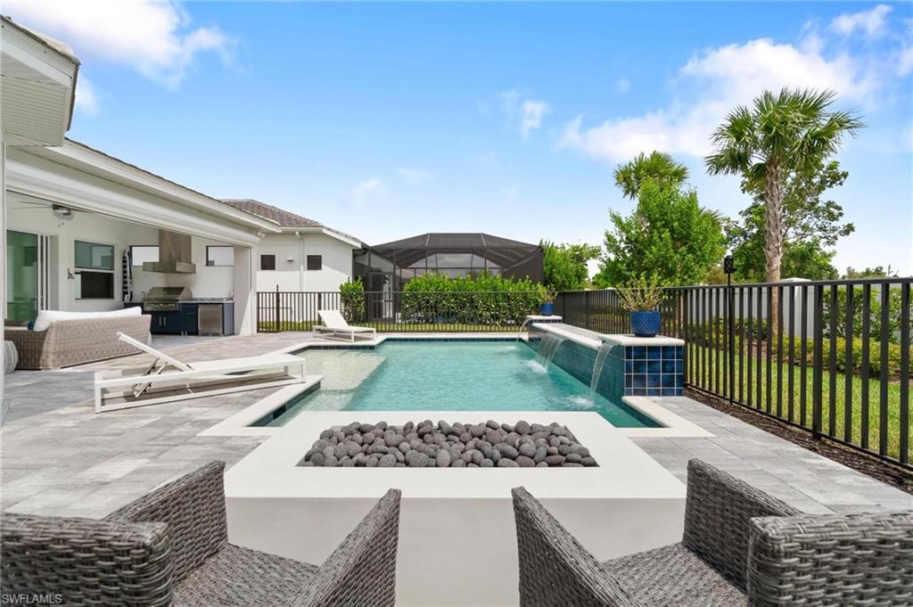 9256 Cayman DR