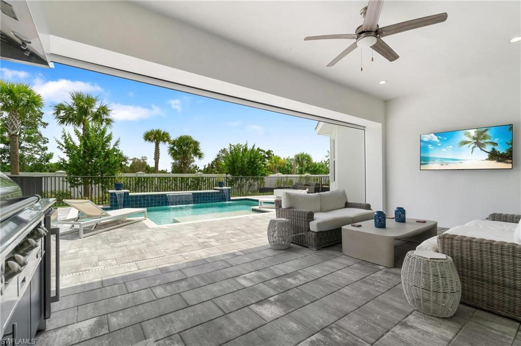 9256 Cayman DR