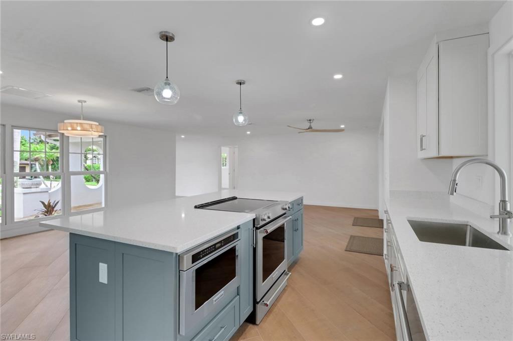 2105 Sheepshead DR