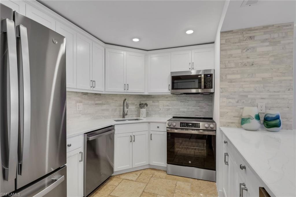 5 Bluebill AVE 504