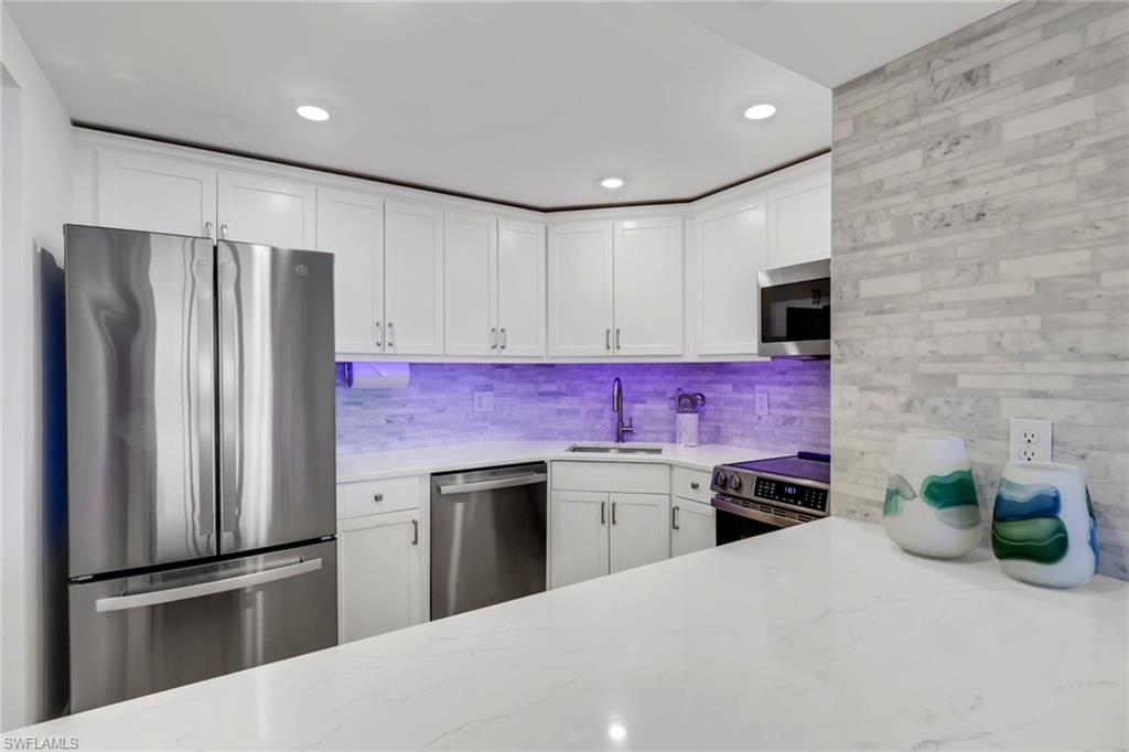 5 Bluebill AVE 504
