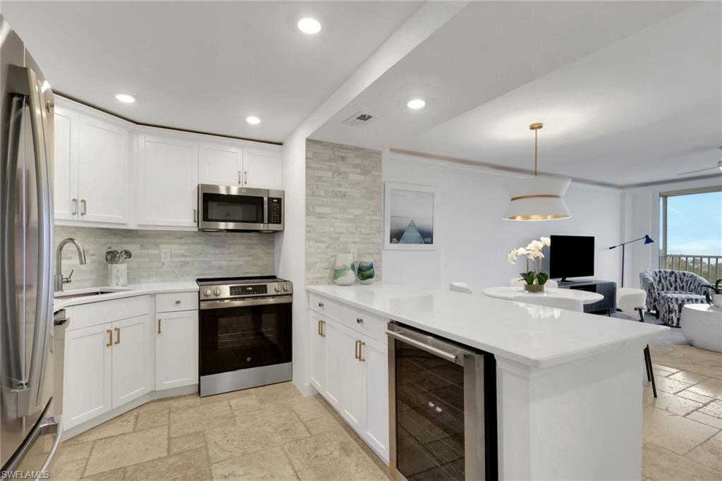 5 Bluebill AVE 504