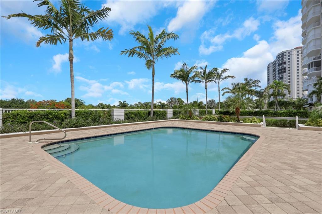 7117 Pelican Bay Blvd PH 16