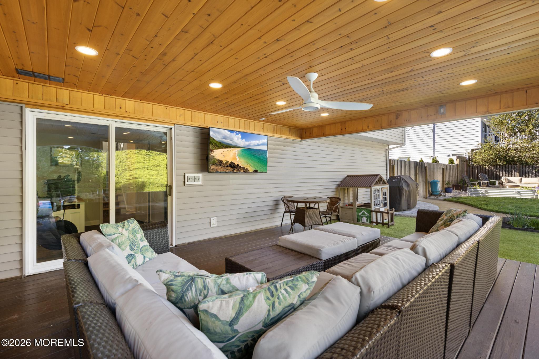 1301 Wedgewood Road