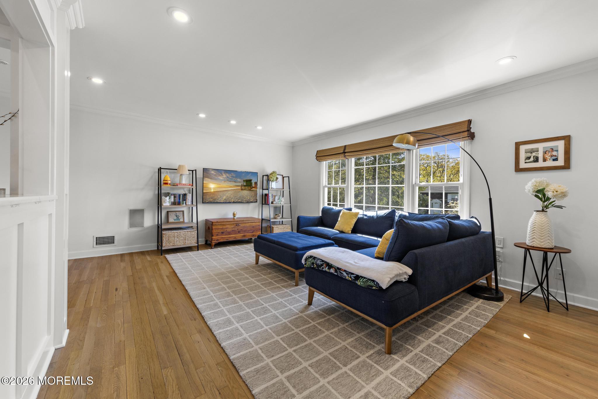 1301 Wedgewood Road