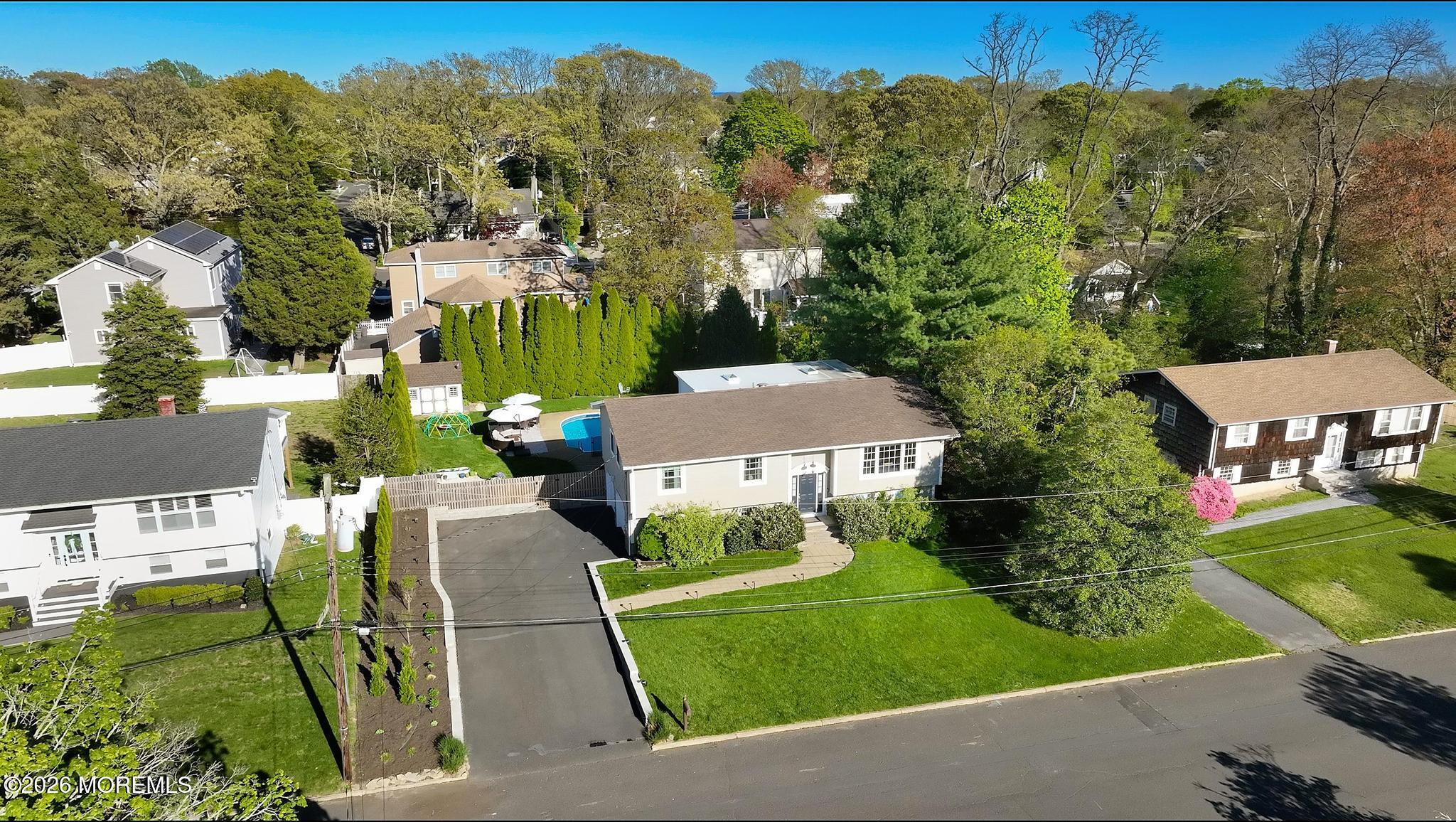 1301 Wedgewood Road