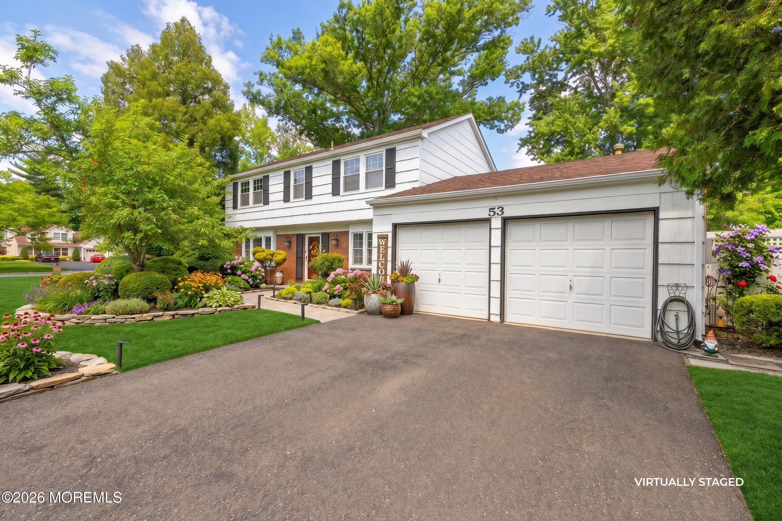 53 Maxwell Lane