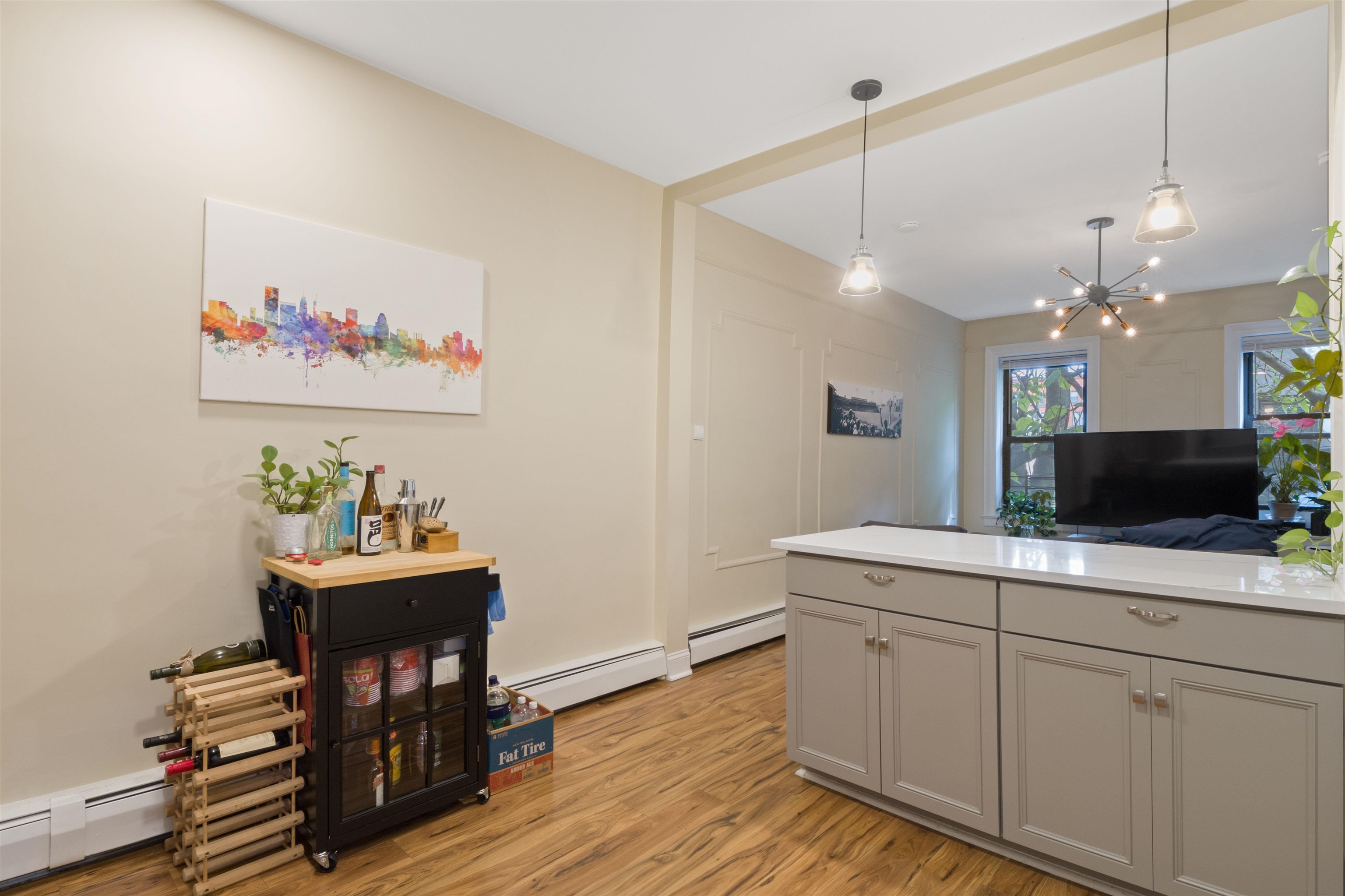 247 MONTGOMERY ST Unit: 4