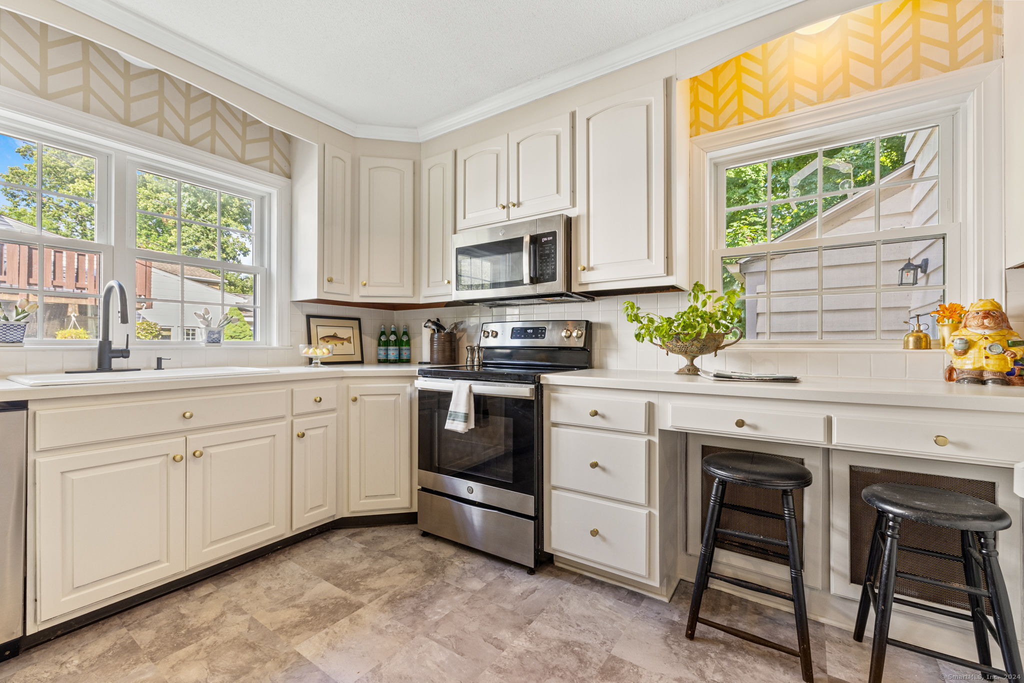 30 Ridgebrook Drive