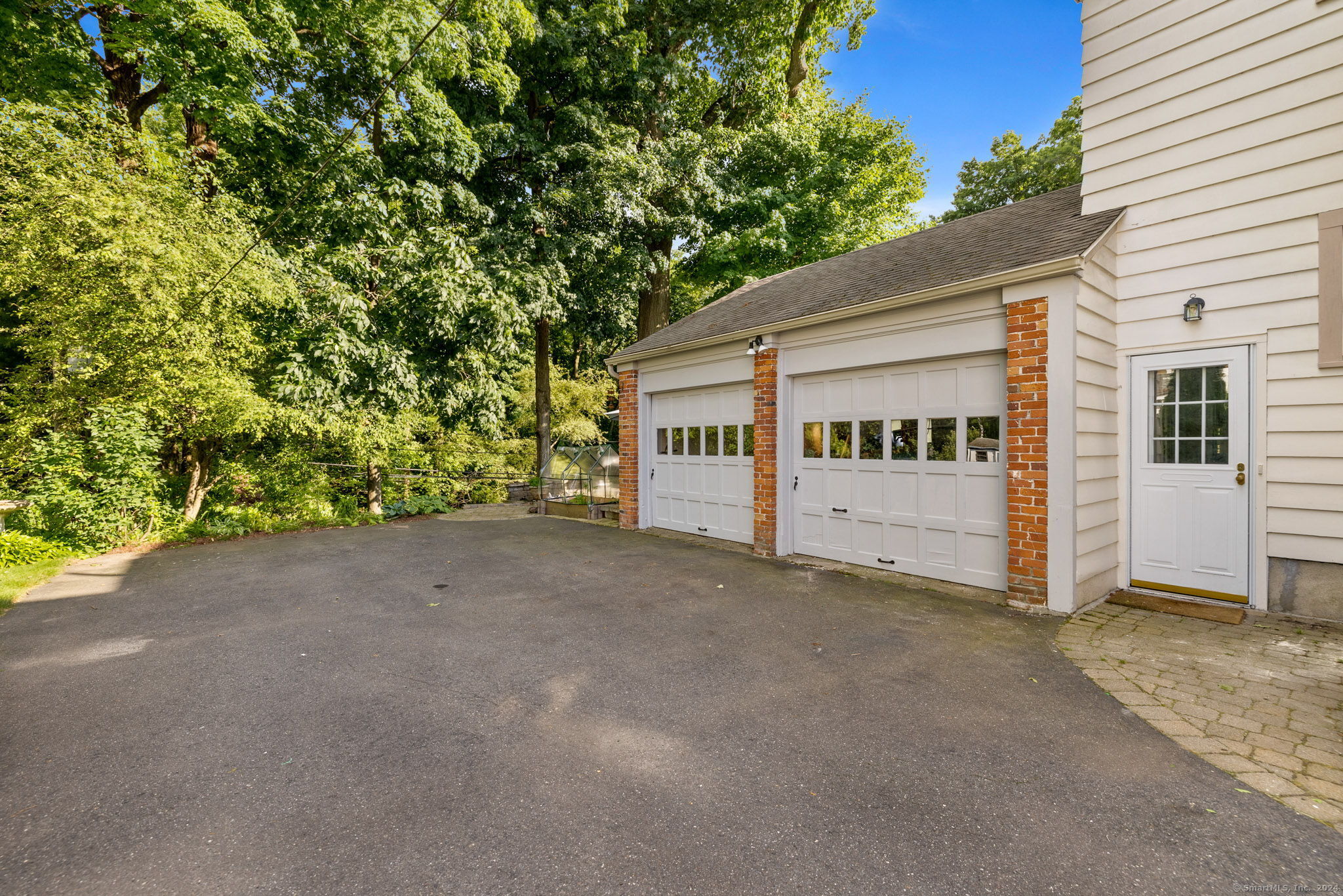 30 Ridgebrook Drive