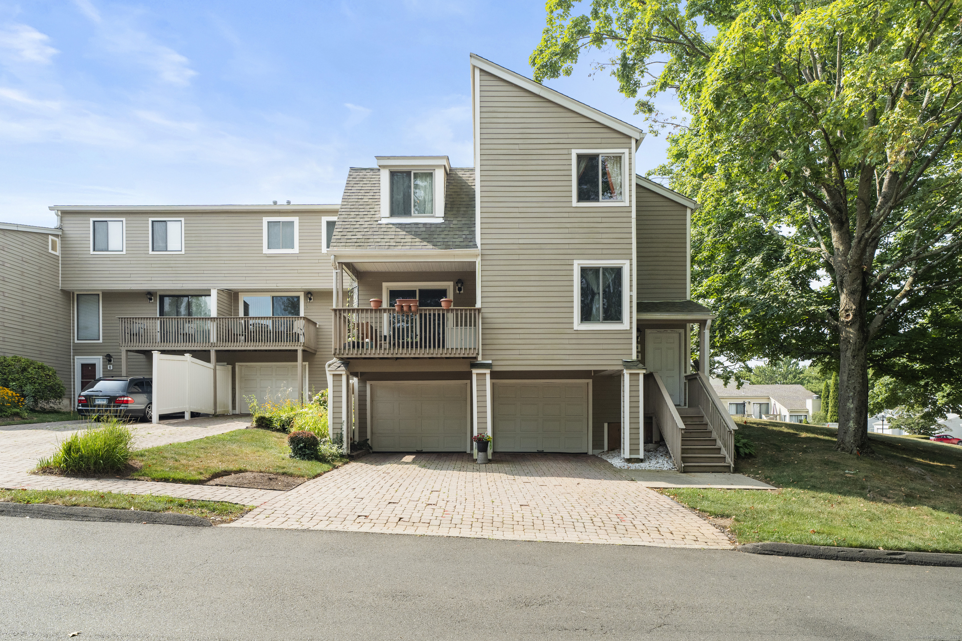 7 Peddlers Drive 7