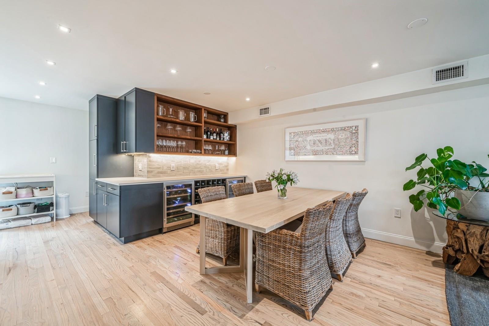 312 5TH ST Unit: 2